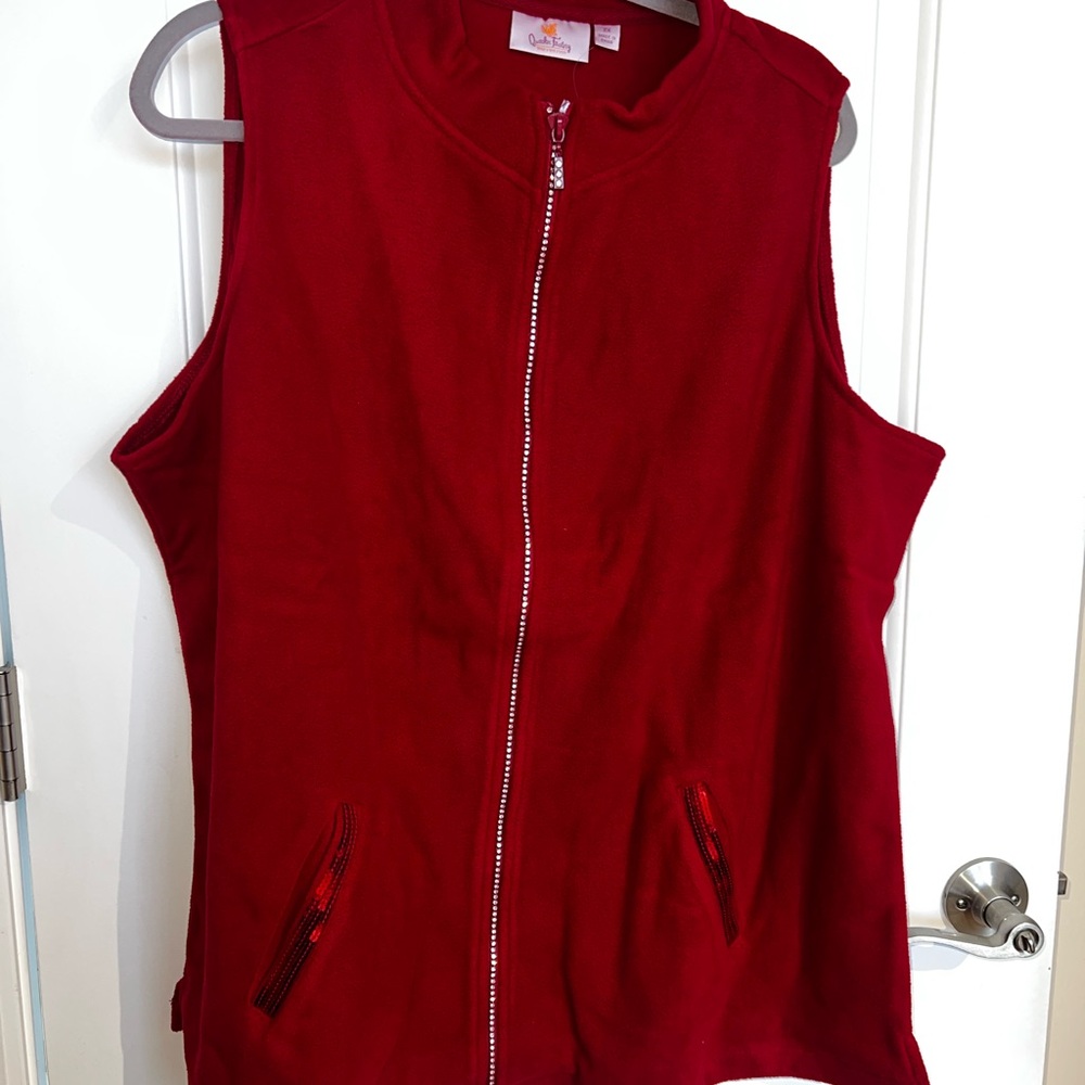 Quacker Factory Red Sequin Fleece Vest NWOT Women’s Plus Size 2X